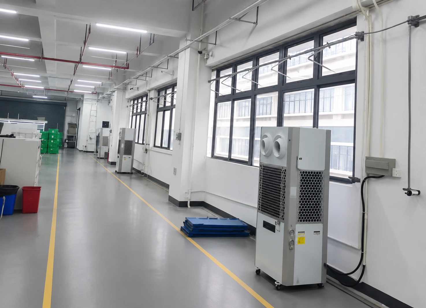 Energy-efficient cooling