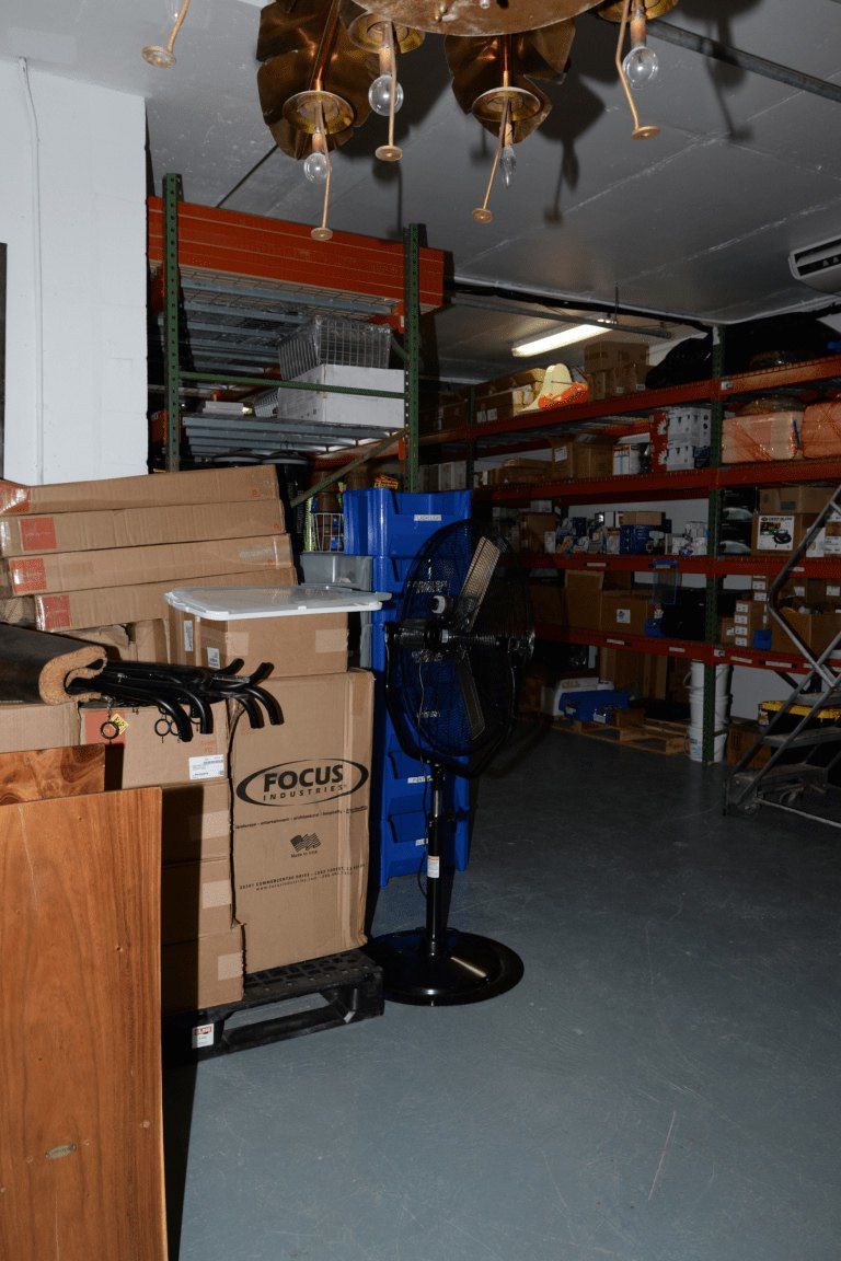 How to Choose an Industrial Dehumidifier for a Warehouse